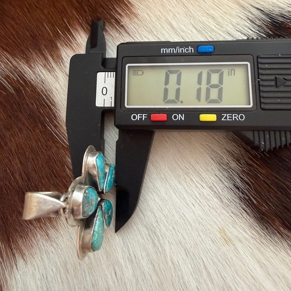 ❤️ White Water Turquoise Sterling Navajo Style 5 Stone Cluster STATEMENT Pendant - Picture 13 of 13